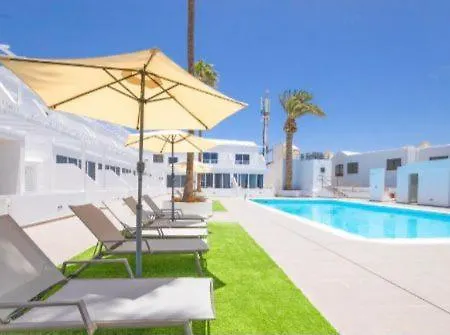Stunning 2 Bed Apt Casa De Paz With Free Wifi Pdc * Puerto del Carmen (Lanzarote)