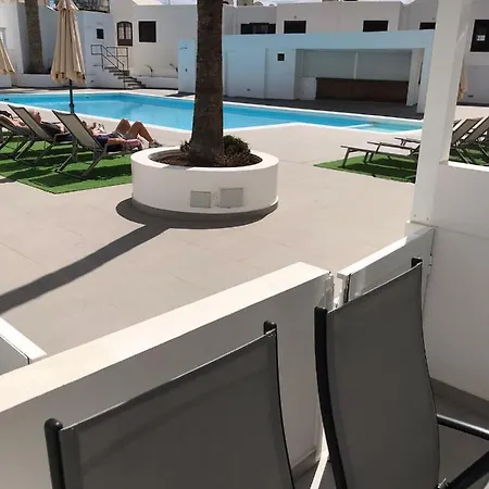 Stunning 2 Bed Apt Casa De Paz With Free Wifi Pdc Apartment Puerto del Carmen (Lanzarote)